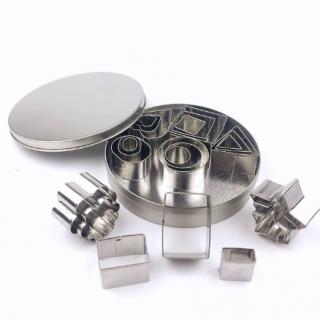 Manufacturers wholesale stainless steel cookie mold graphics cookie cutting cookie cake mold 24 sets of baking utensils